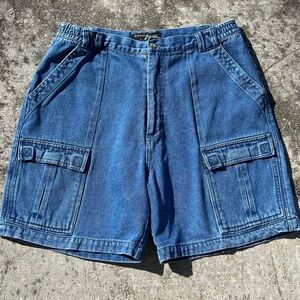 Canyon Guide Outfitters Denim Cargo Shorts (Men’s L)